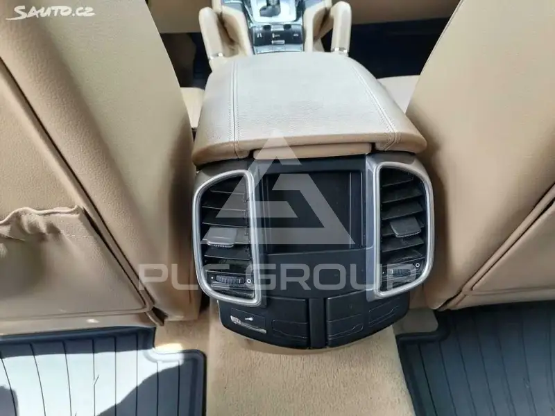 2011 Porsche Cayenne