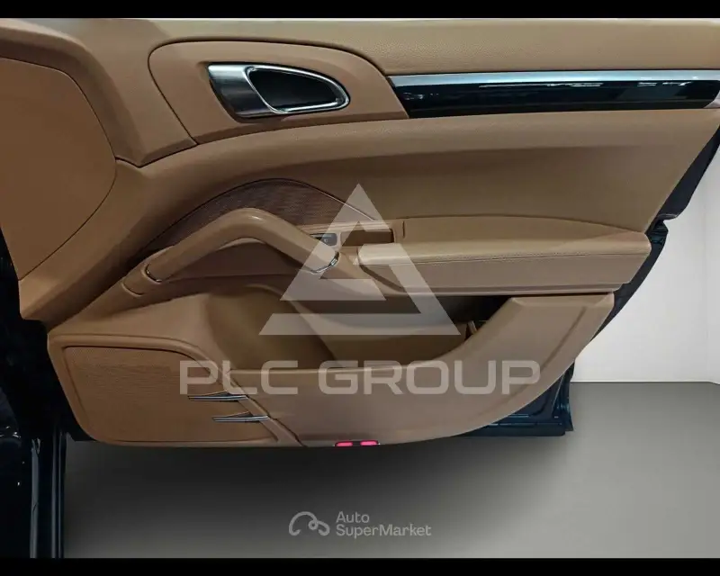 2011 Porsche Cayenne