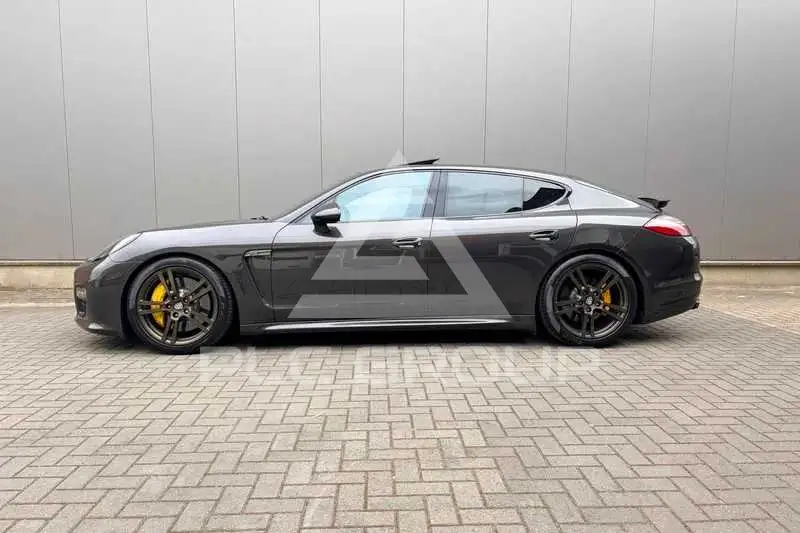 2011 Porsche Panamera