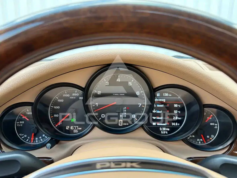 2011 Porsche Panamera