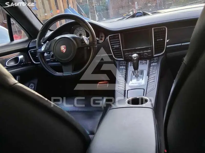 2011 Porsche Panamera