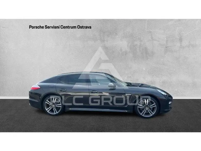 2011 Porsche Panamera