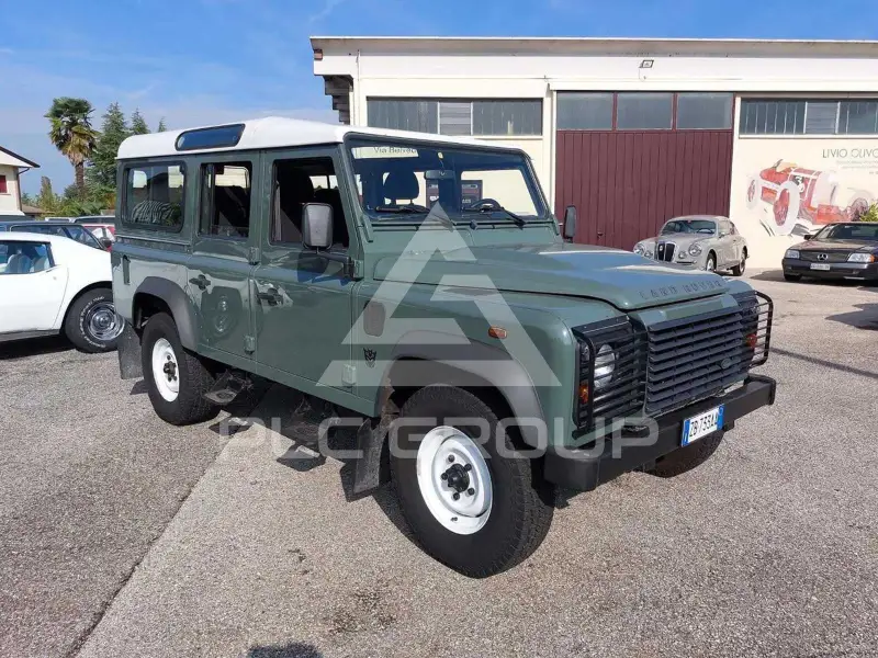 2011 Land Rover DEFENDER