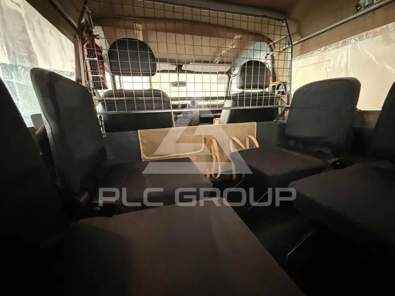 2011 Land Rover DEFENDER