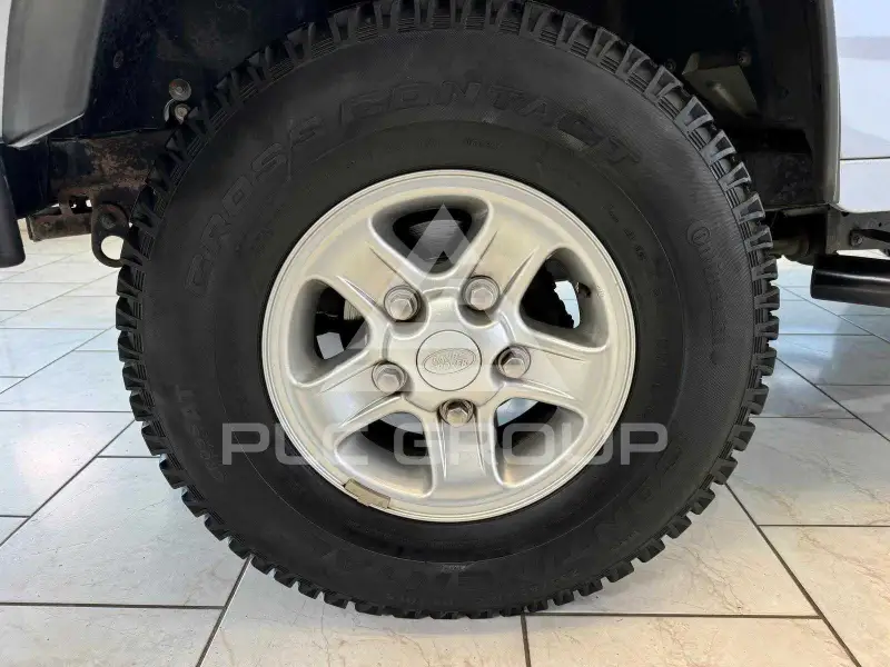 2011 Land Rover DEFENDER