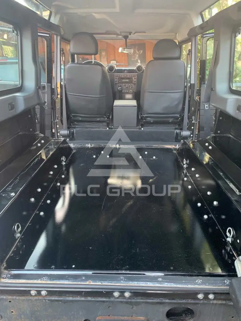2011 Land Rover DEFENDER