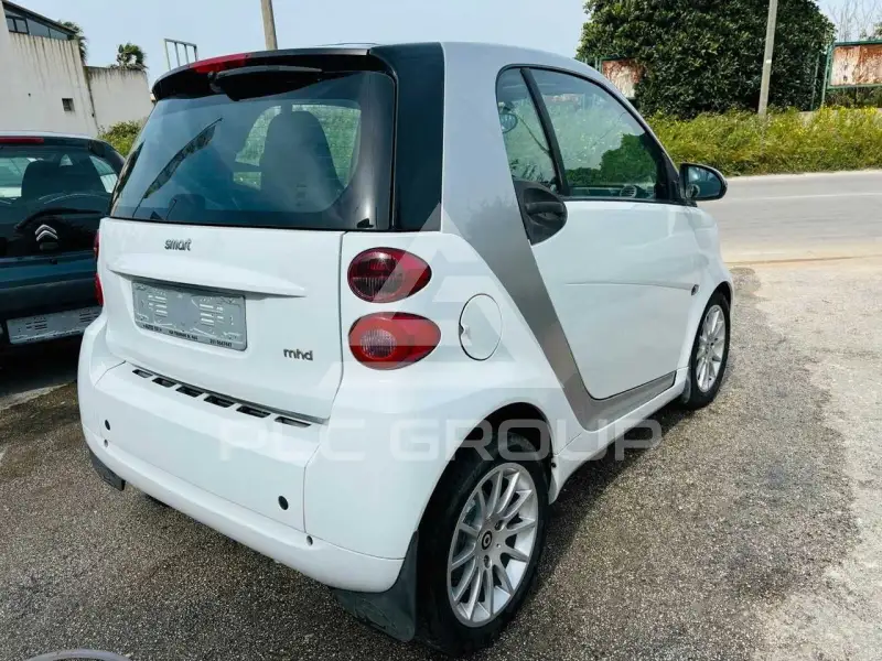 2011 Smart FORTWO