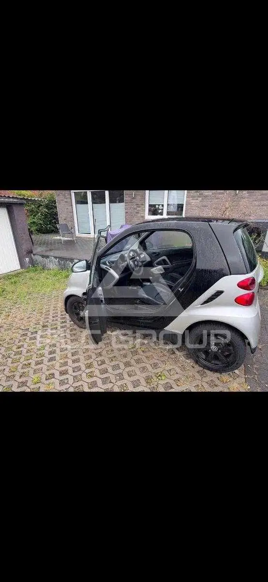 2011 Smart FORTWO