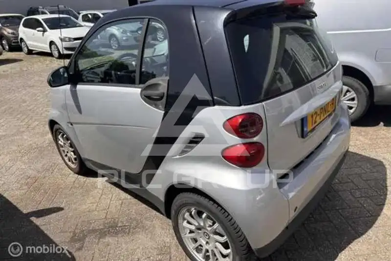 2011 Smart FORTWO