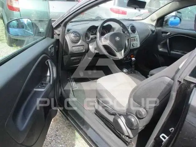 2011 Alfa Romeo Mito