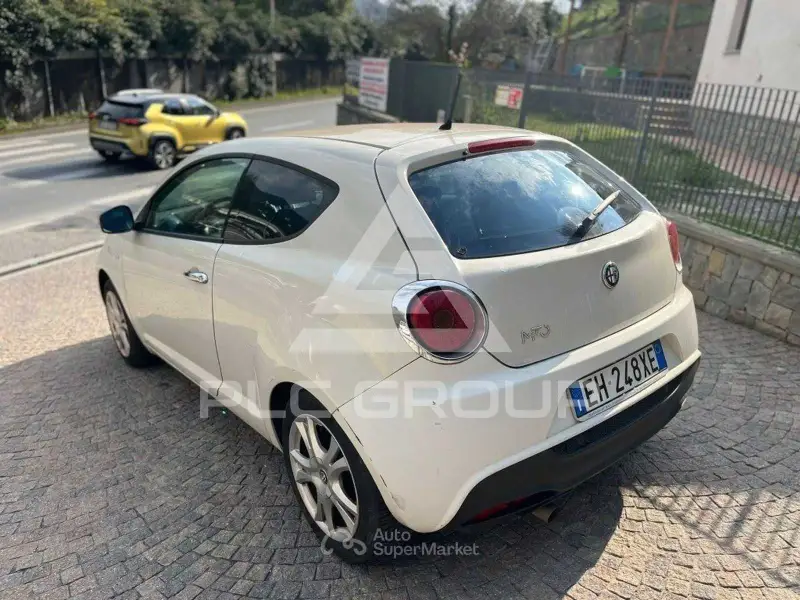 2011 Alfa Romeo Mito