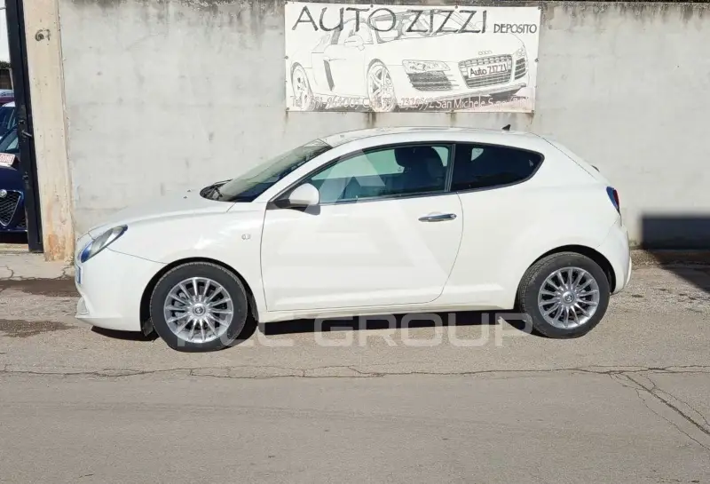 2011 Alfa Romeo Mito