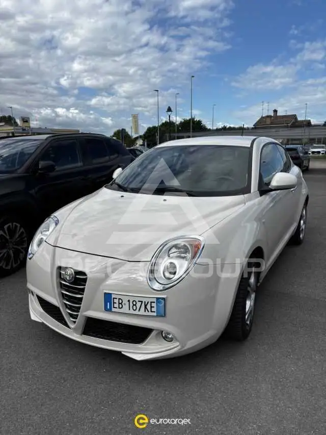 2011 Alfa Romeo Mito