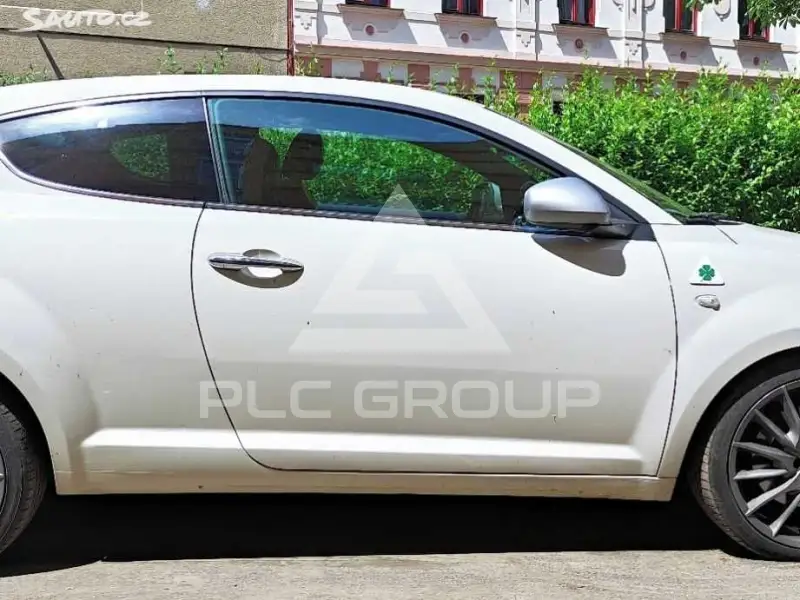 2011 Alfa Romeo Mito