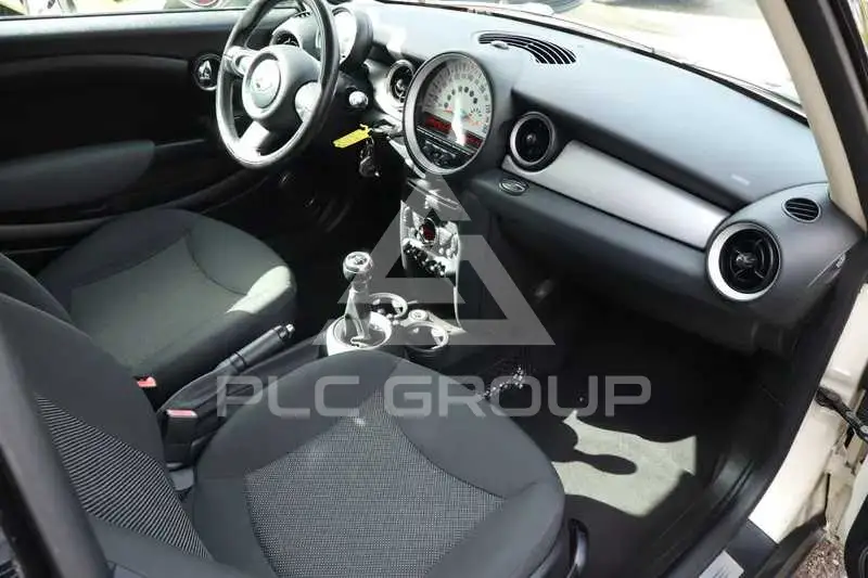 2011 Mini COOPER