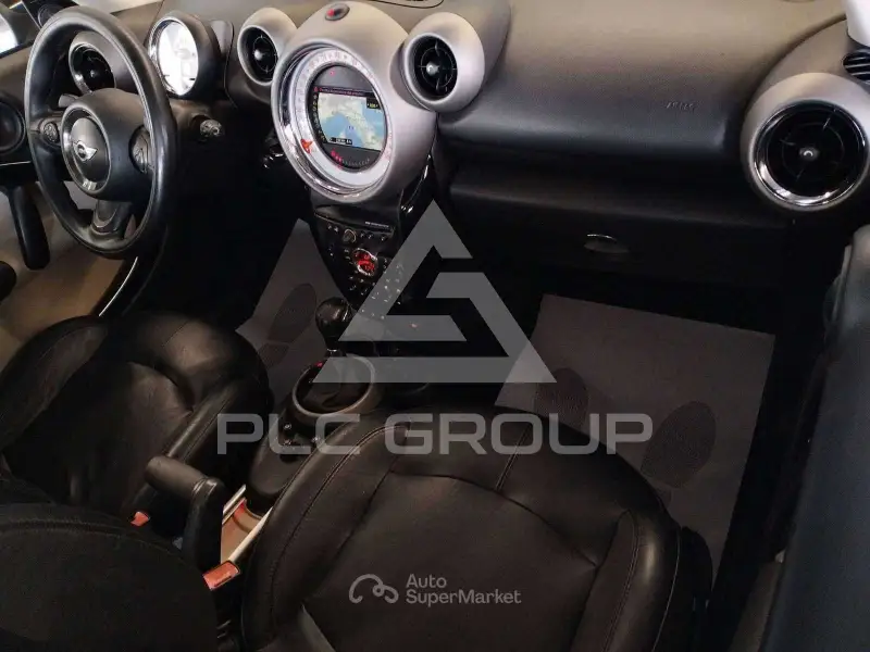 2011 Mini COOPER
