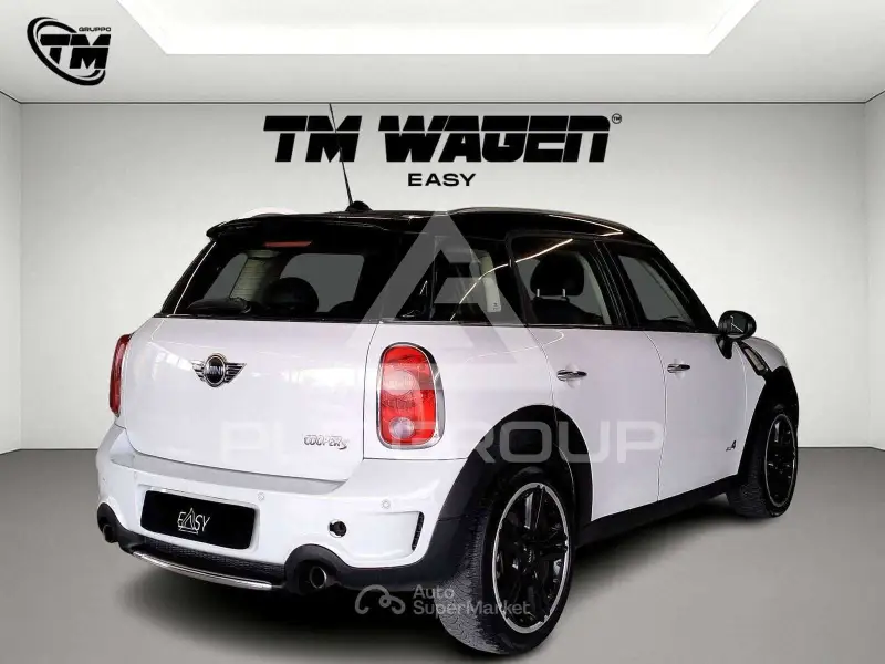 2011 Mini COOPER