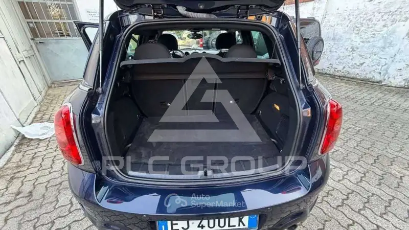 2011 Mini COOPER