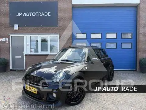 2011 Mini COOPER
