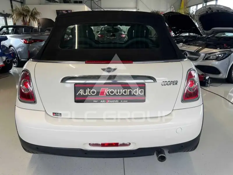 2011 Mini COOPER
