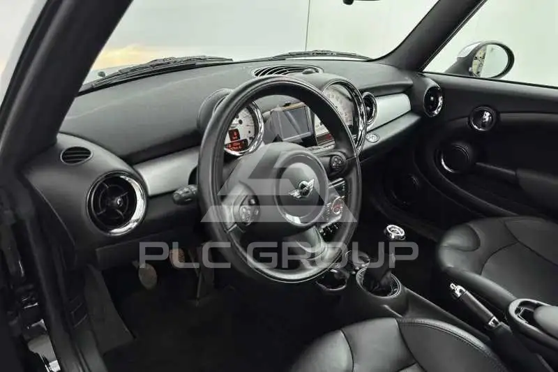 2011 Mini COOPER