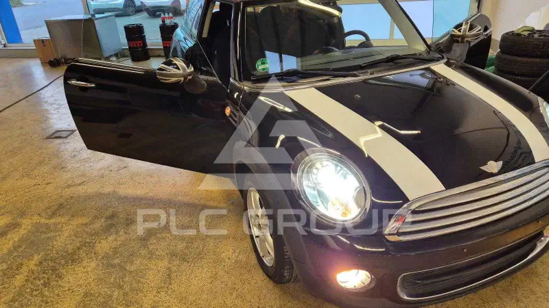 2011 Mini COOPER