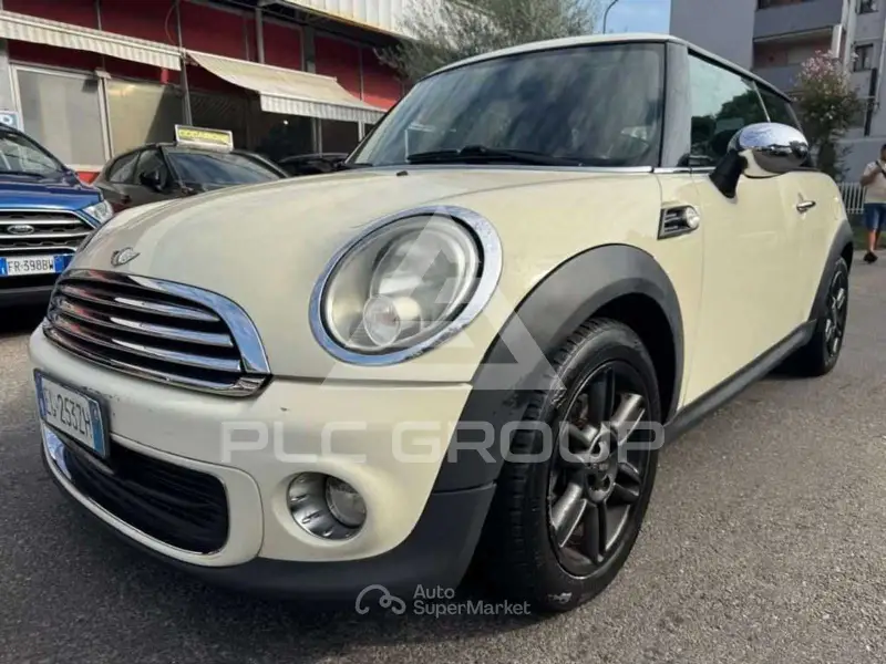 2011 Mini COOPER
