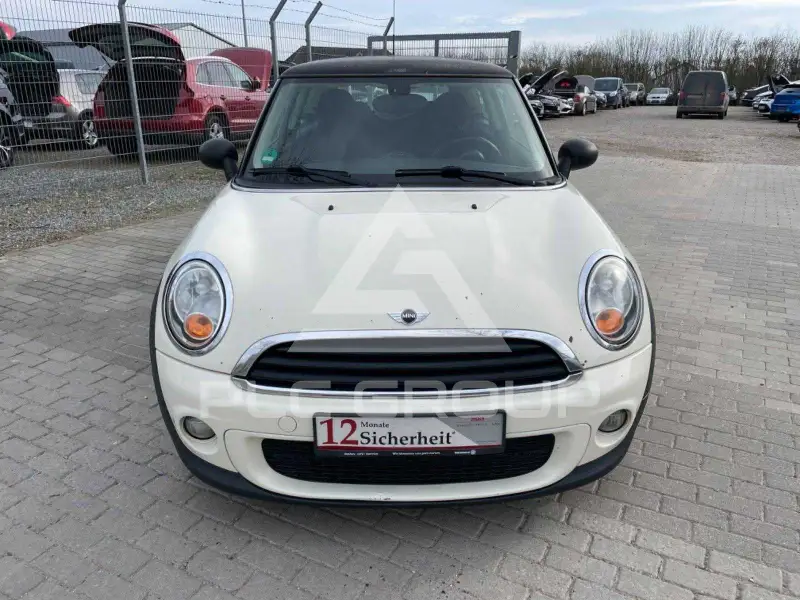 2011 Mini COOPER