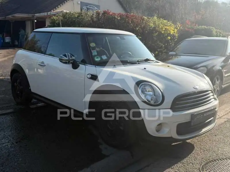 2011 Mini COOPER