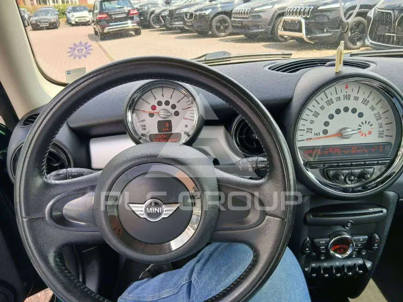 2011 Mini COOPER