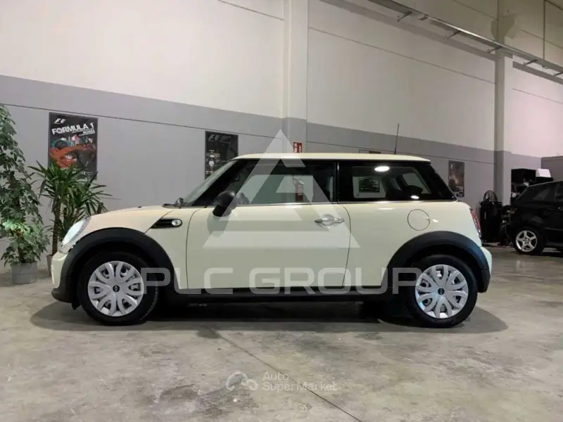2011 Mini COOPER