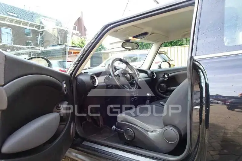 2011 Mini COOPER