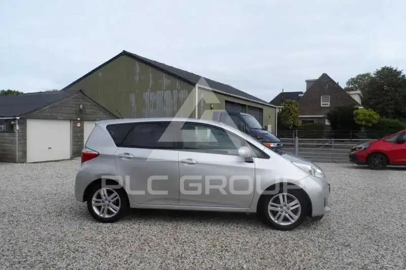 2011 Toyota VERSO