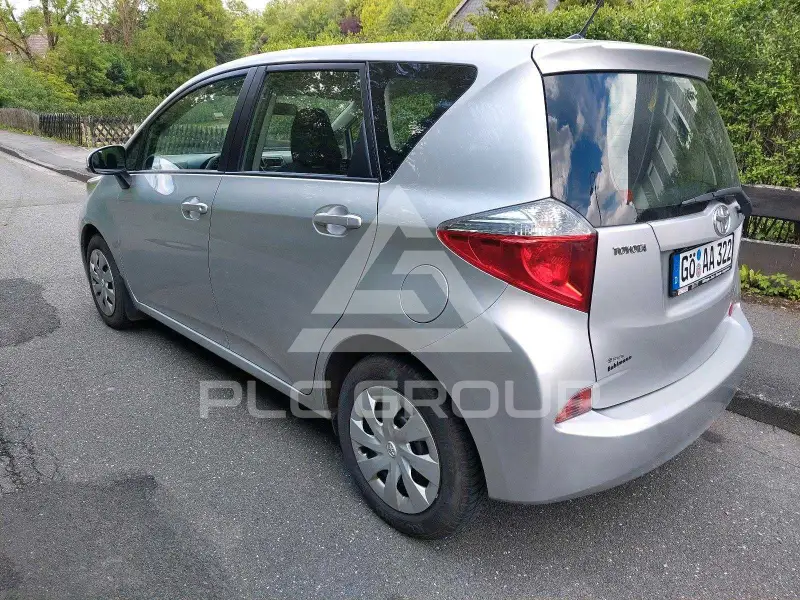 2011 Toyota VERSO