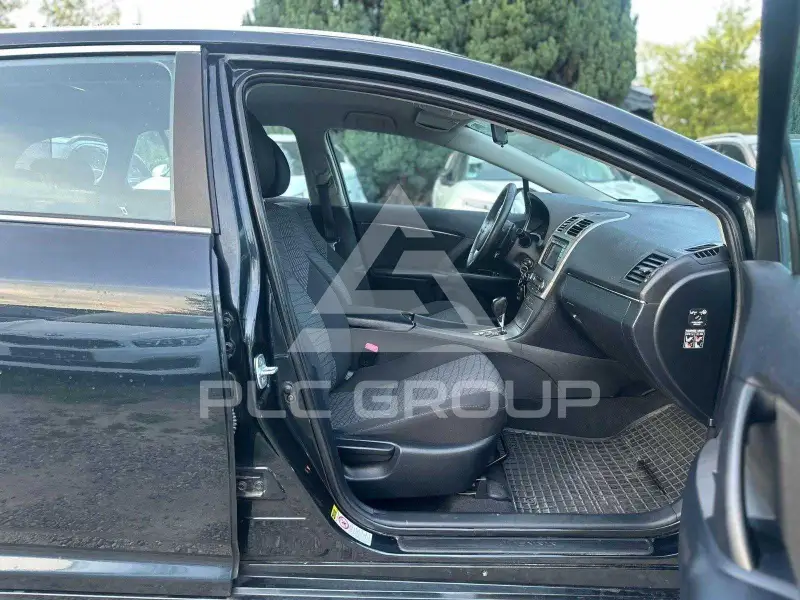 2011 Toyota Avensis
