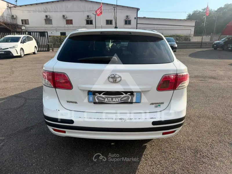 2011 Toyota Avensis