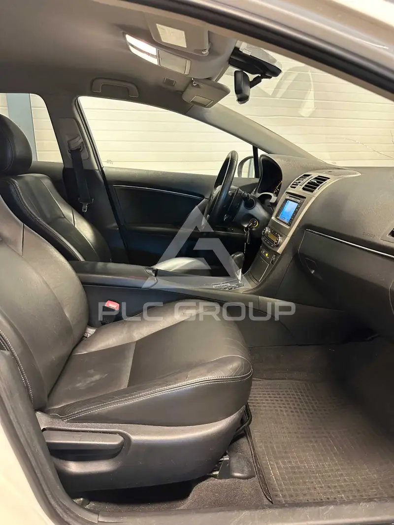 2011 Toyota Avensis