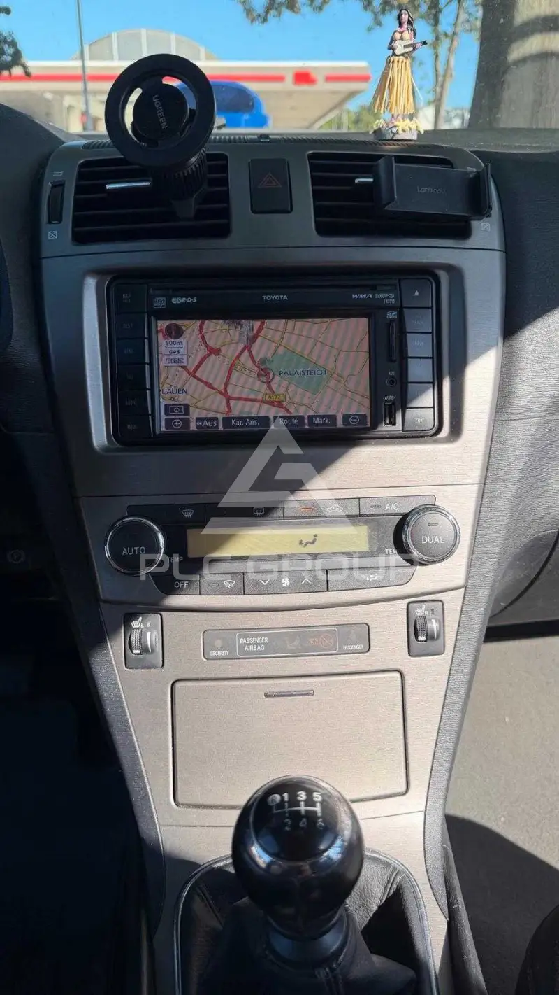 2011 Toyota Avensis