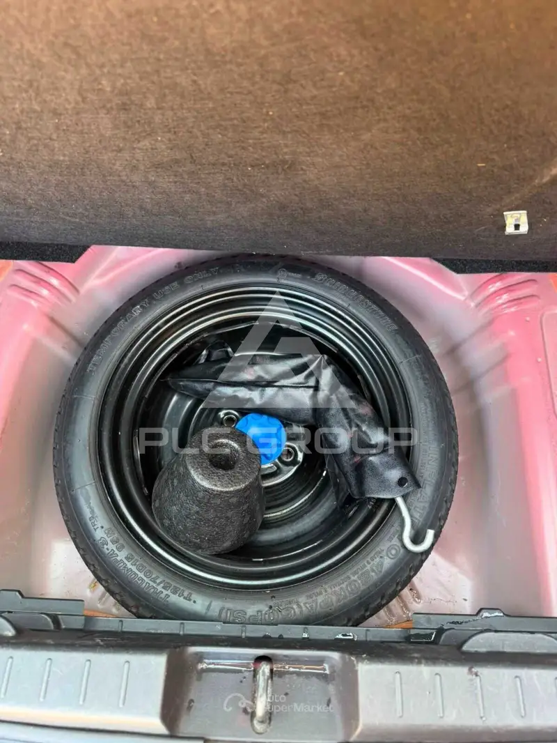 2011 Toyota YARIS
