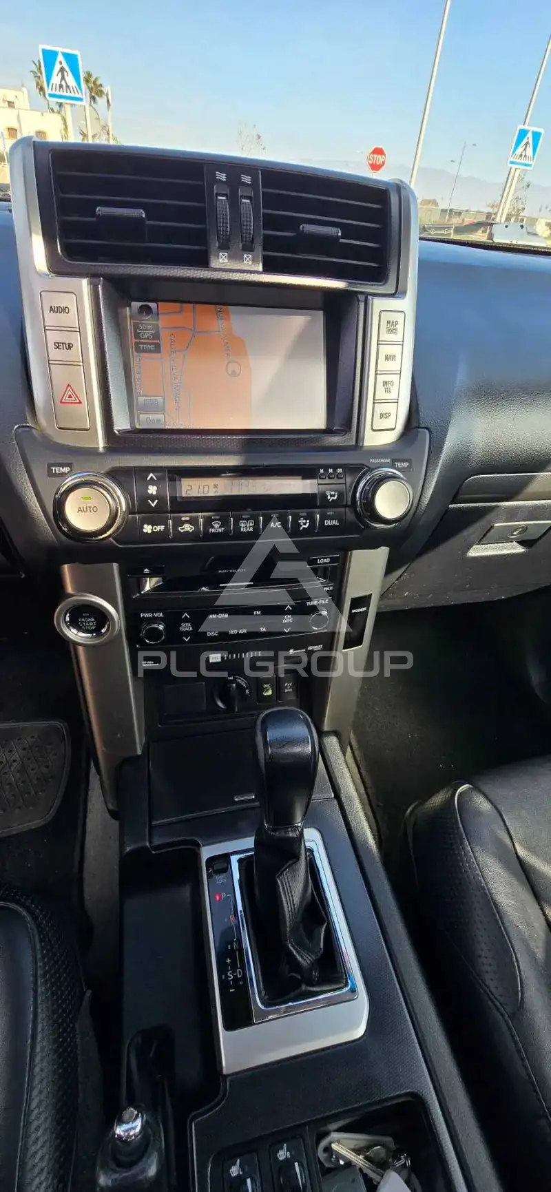 2011 Toyota LAND CRUISER
