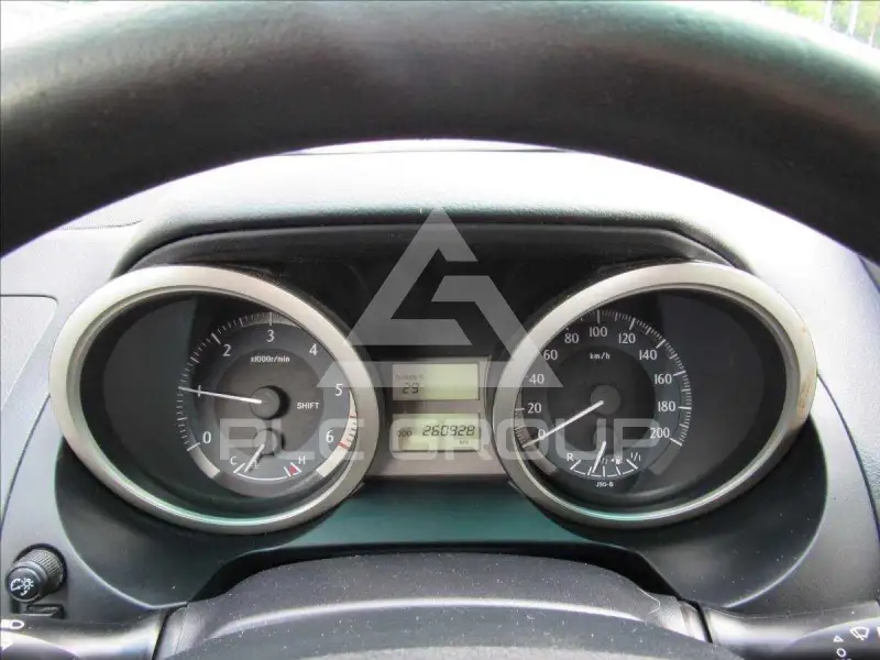 2011 Toyota LAND CRUISER