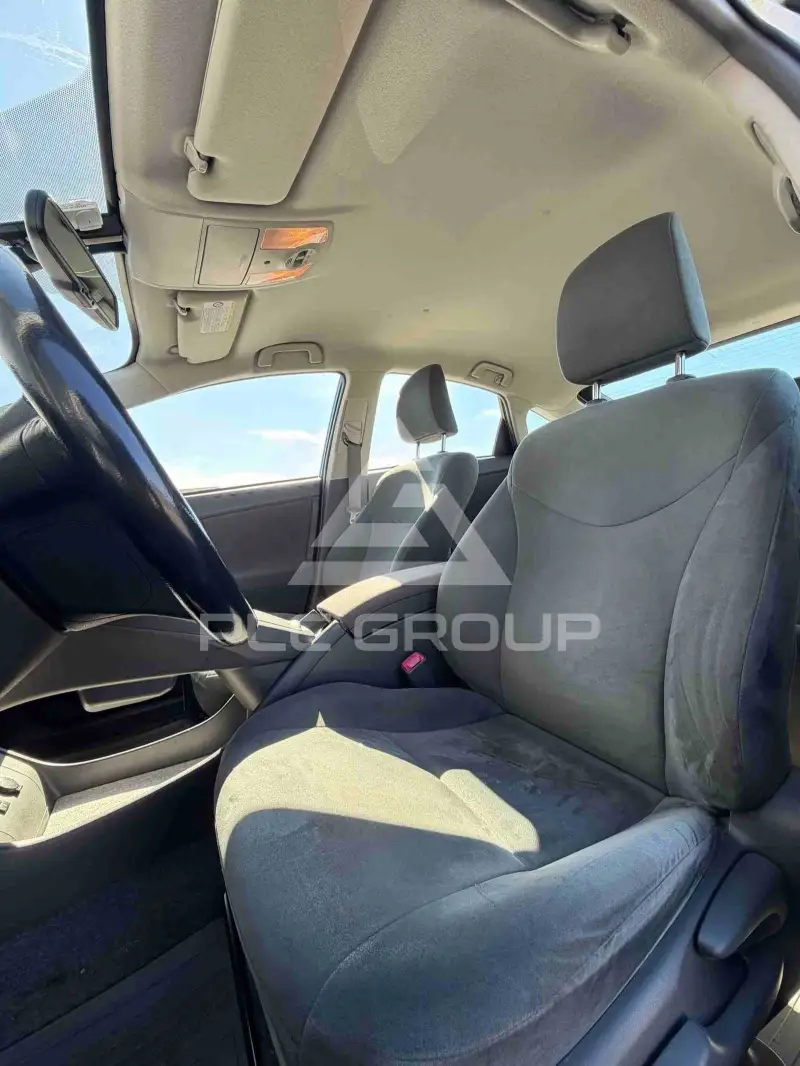 2011 Toyota PRIUS