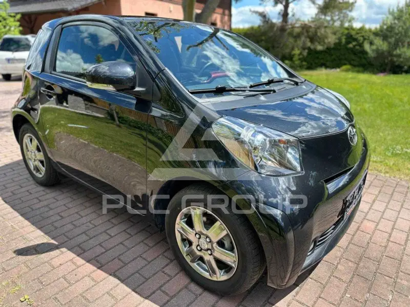 2011 Toyota IQ
