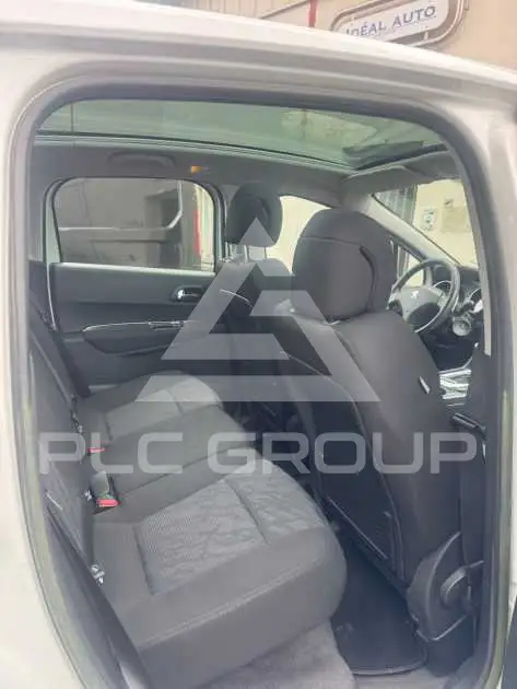 2011 Peugeot 3008