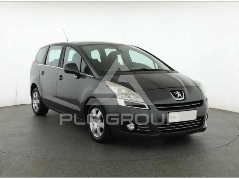 2011 Peugeot 5008