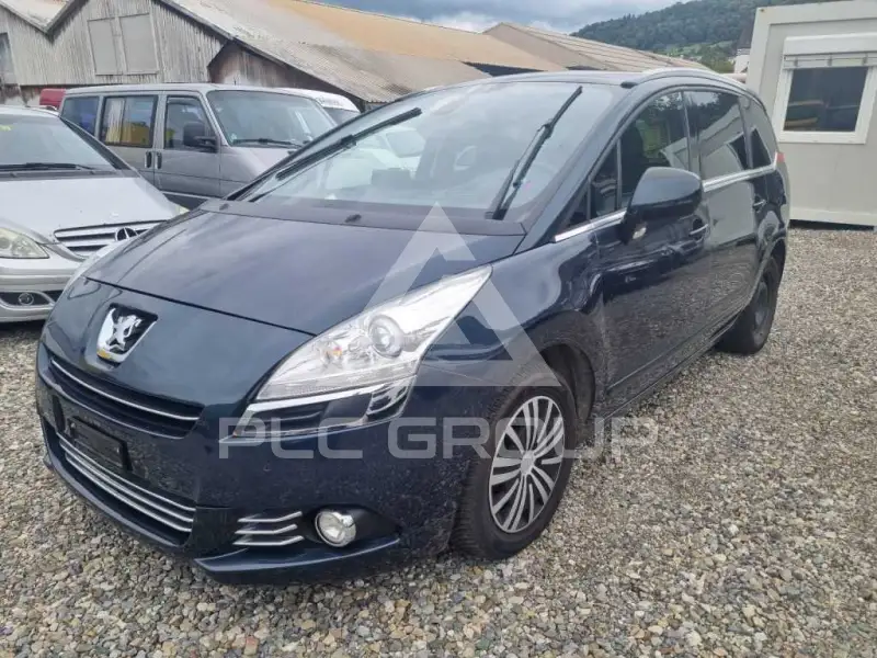 2011 Peugeot 5008