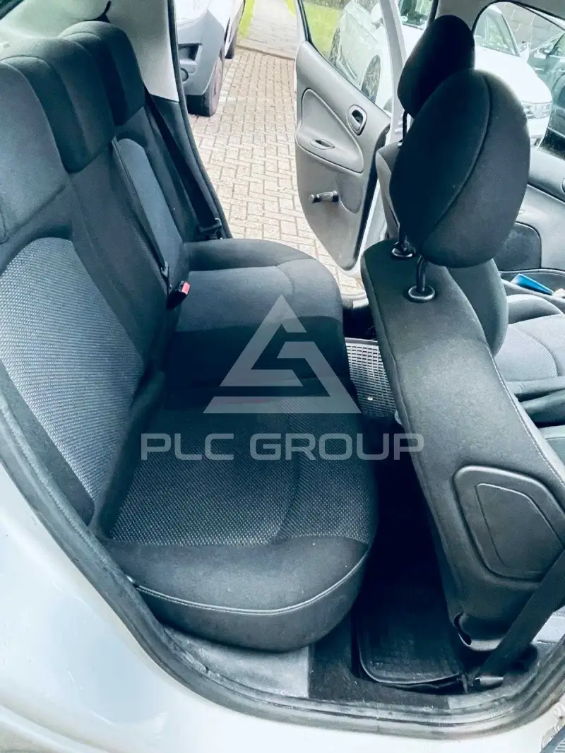 2011 Peugeot 206