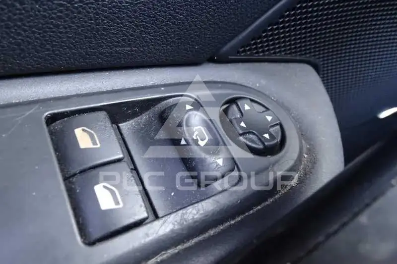 2011 Peugeot RCZ
