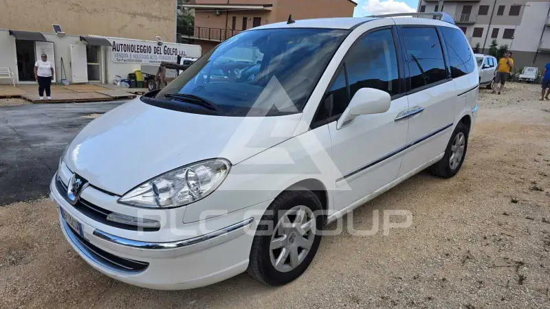 2011 Peugeot 807