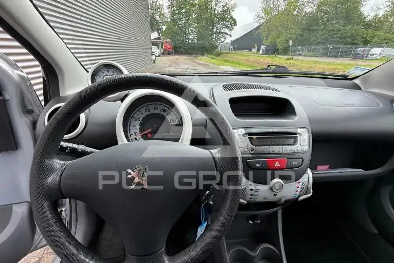 2011 Peugeot 107